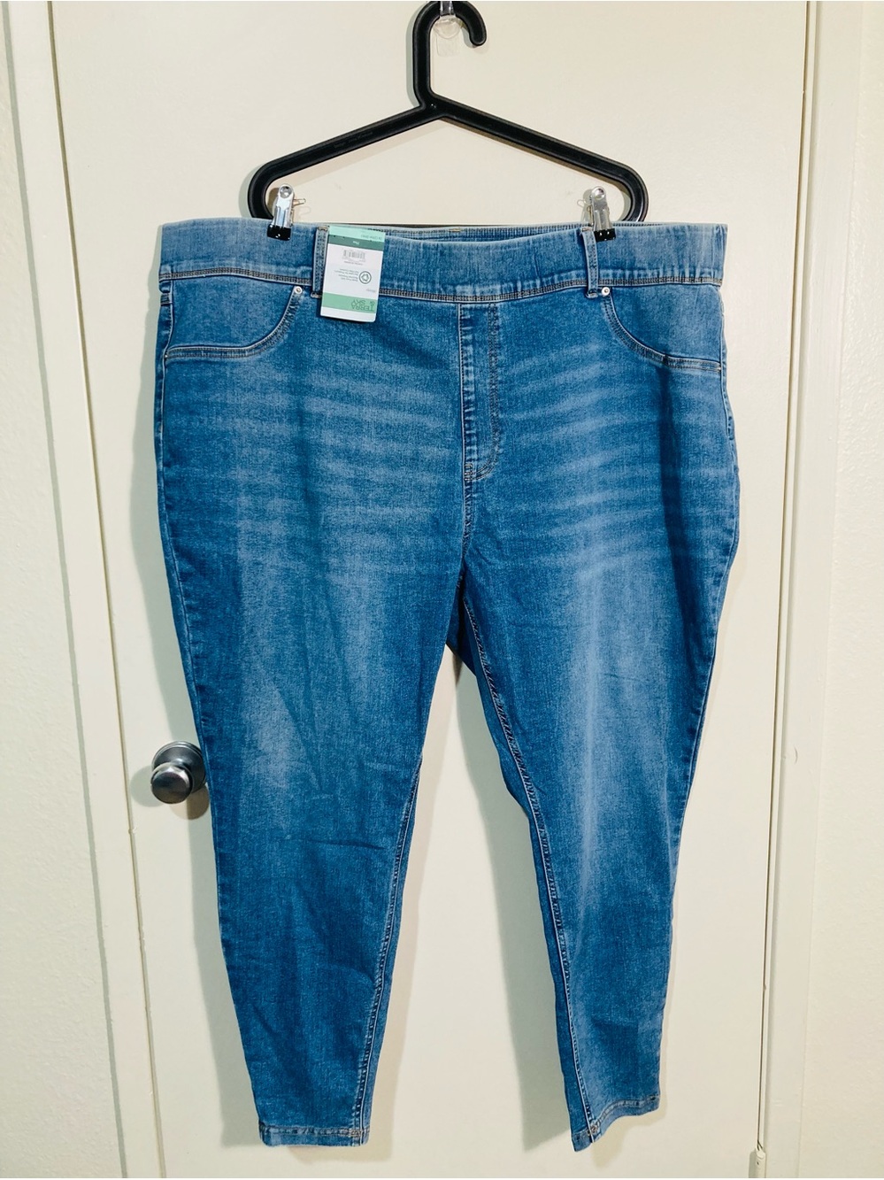 NWT 3X Terra & Sky Midwash Skinny Jeans in Blue